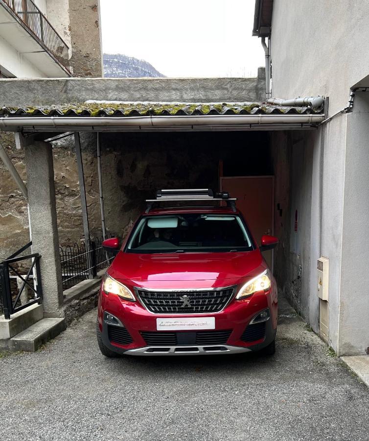 Newly Renovated Ground Floor Close To Thermes Apartment
